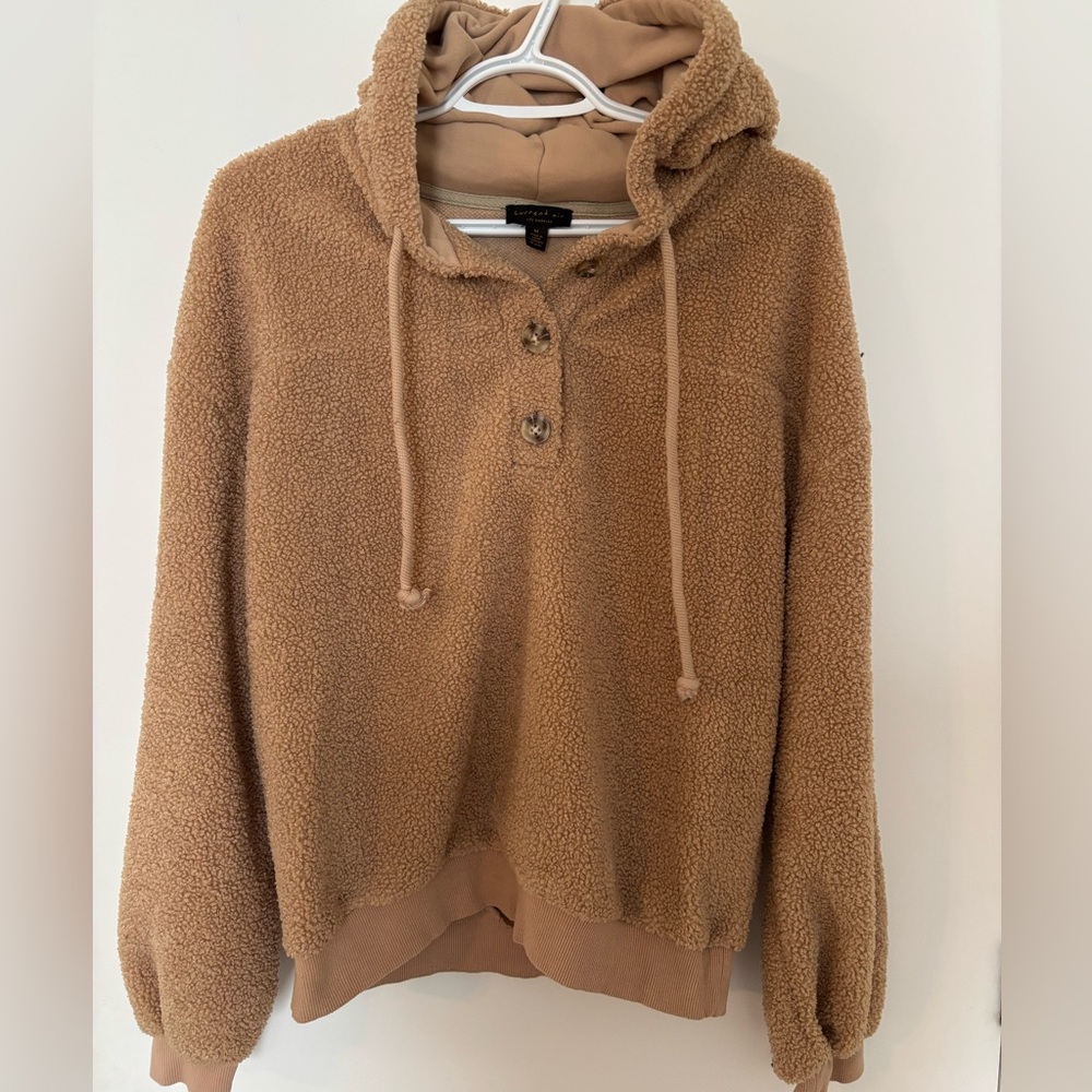 Current Air Plush Teddy Hoodie in Camel Beige size Medium